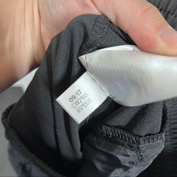 Adidas equipment adv/91-17 black pants - Picture 11 of 11
